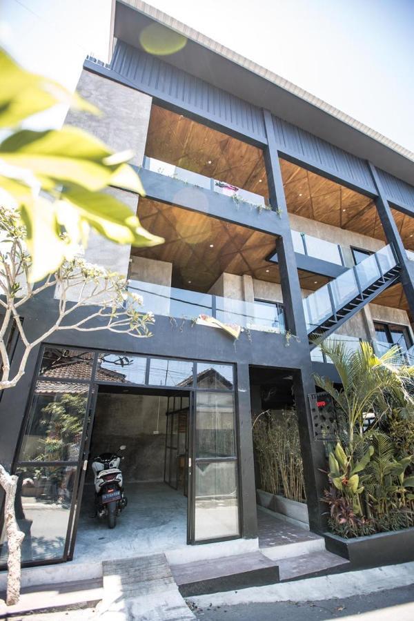 Escotel Krisnantara Canggu Exteriér fotografie